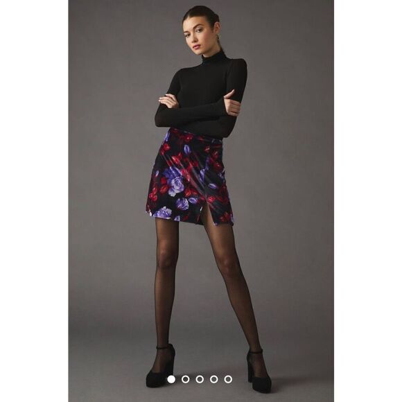 Anthropologie x Maeve Velvet Micro Mini Skirt Size 8 - Picture 1 of 11